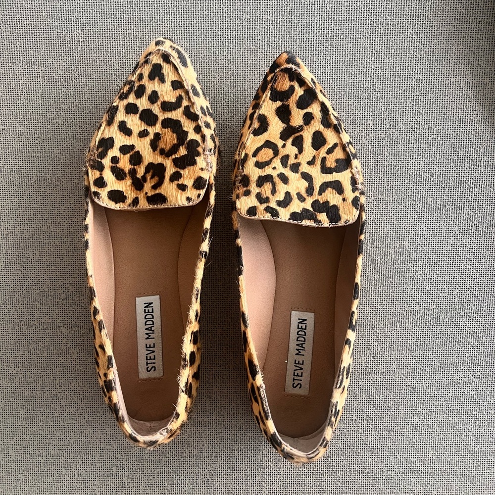 Steve Madden Cheetah print ballet flats